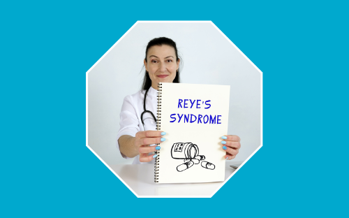 doctora presentando una libreta con el titular Síndrome de Reye